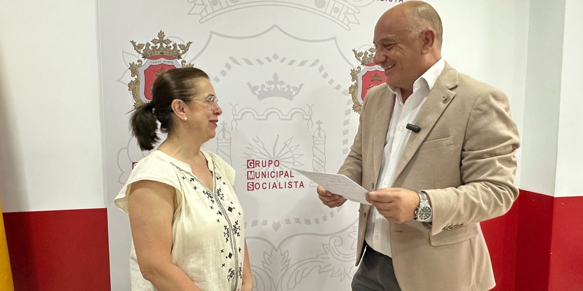 El PSOE vuelve a criticar las políticas económicas del equipo de Gobierno en el Ayuntamiento