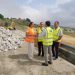 La Diputación invierte 300.000 euros en las obras para reabrir al tráfico la carretera de acceso a Acinipo