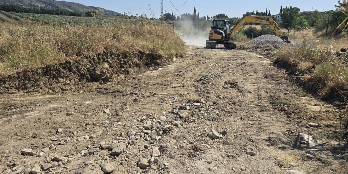 El Ayuntamiento mejora caminos de todas las pedanías con más de 300.000 euros