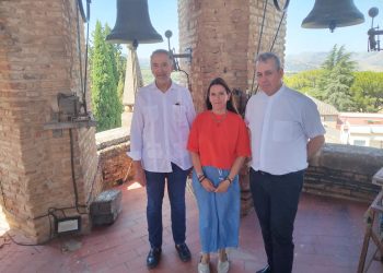 La ‘Noche en Blanco’ permitirá visitar el campanario de Santa María a cambio de una botella de aceite que se destinará a ‘El Buen Samaritano’