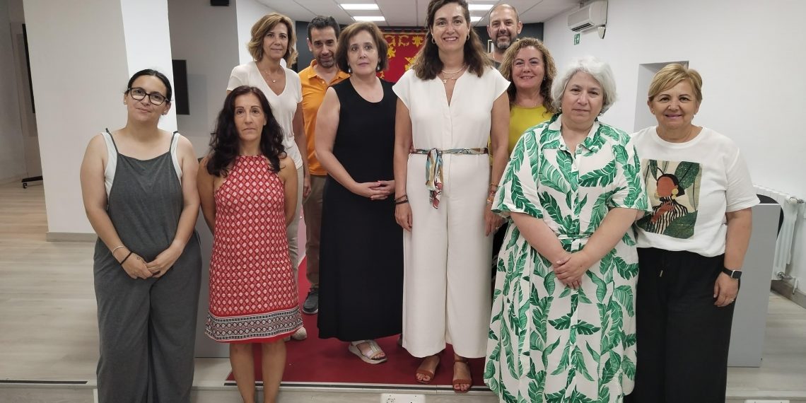 El Ayuntamiento reúne a toda la comunidad educativa en el Consejo Escolar Municipal para conocer las demandas y atender sus necesidades