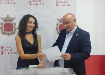 Cañestro: «Parece que a la alcaldesa le ha tocado la lotería y realmente no le ha tocado ni la pedrea»