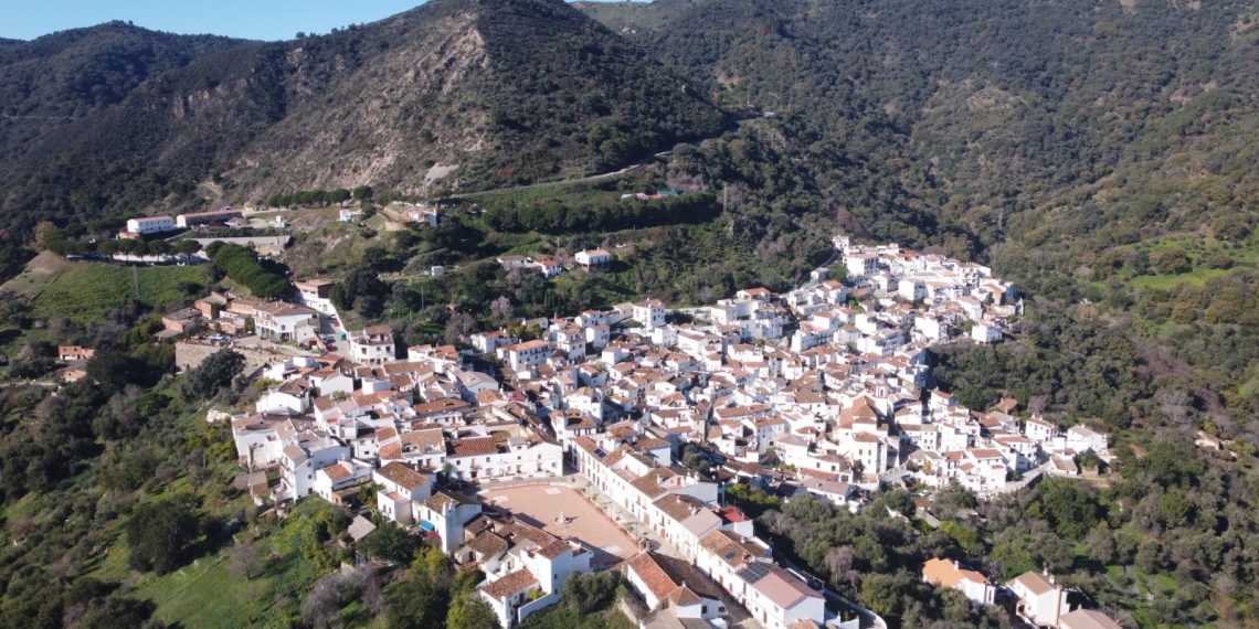 Benarrabá impulsa un programa para mujeres del medio rural
