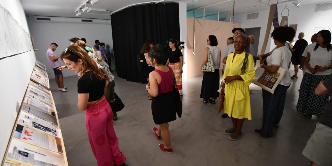 La muestra «Rumor de grieta» abre una nueva edición de «Arte Vivo» en Genalguacil