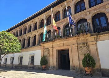 El Ayuntamiento de Ronda oferta dos plazas de subalterno por el sistema de oposición, en turno libre