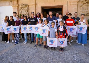 Turismo de Ronda y Deportes entregan ayudas a deportistas destacados de la ciudad