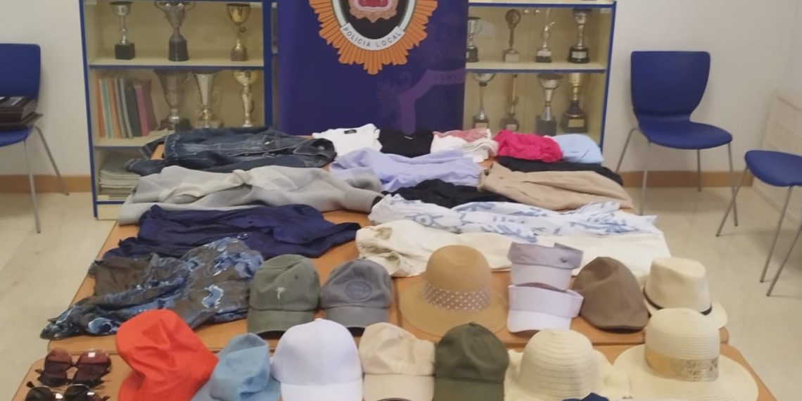 La Policía Local de Ronda detiene a dos carteristas