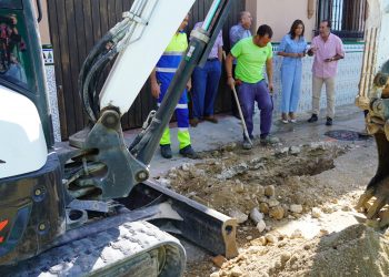 El Ayuntamiento de Ronda invertirá 100.000 euros en mejorar las calles Larga y Pirineos y la plaza Virgen del Prado en la pedanía de Los Prados