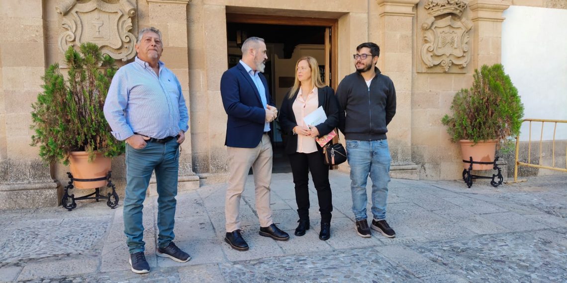 VOX urge al PP informatizar las aulas para evitar que Ronda pierda los exámenes teóricos de conducir