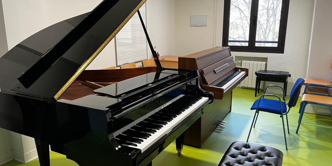 La Junta de Andalucía concede 18.000 euros al Conservatorio Profesional de Música “Ramón Corrales” para la adquisición de instrumentos.