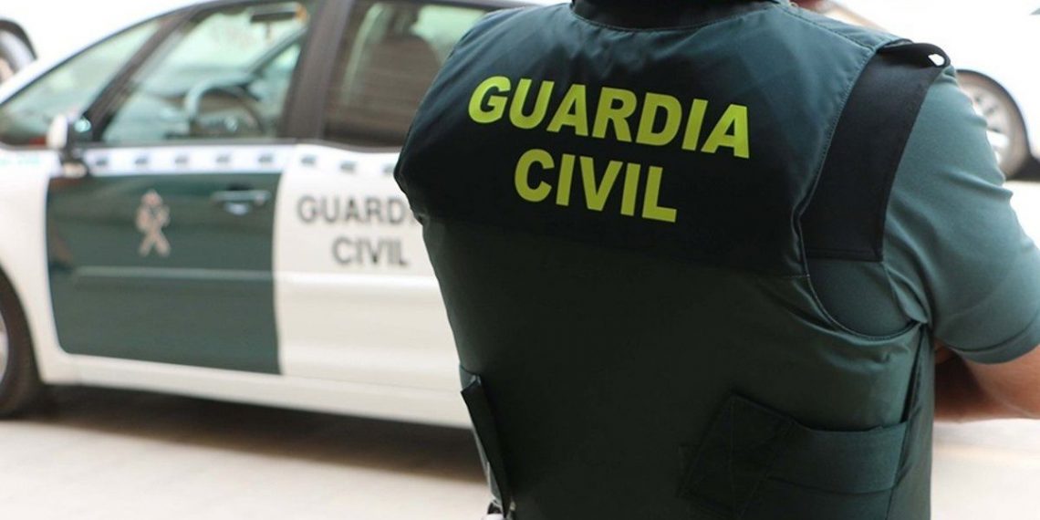 La Guardia Civil detiene a un hombre por el asesinato de su mujer en la localidad gaditana de Olvera