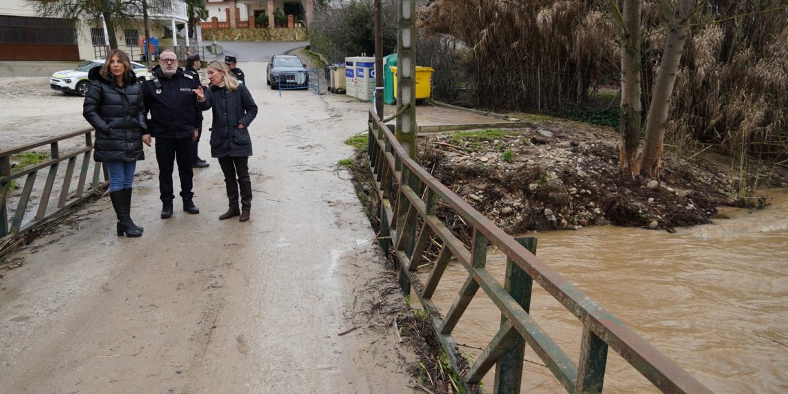 El Ayuntamiento de Ronda desaloja a vecinos de zonas rurales inundables