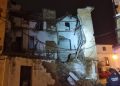 El derrumbe de un inmueble abandonado en Ronda, por los efectos del temporal, provoca del desalojo de seis vecinos