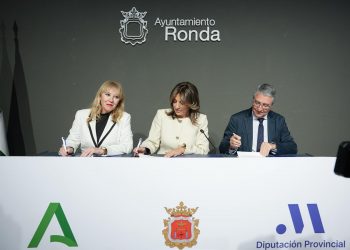 El Ayuntamiento de Ronda firma acuerdos con la Junta y la Diputación para poner en marcha la Facultad de Ciencias de la Salud