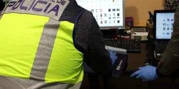 Agentes de la Policía Nacional detienen en Ronda al autor de un delito de pornografía infantil
