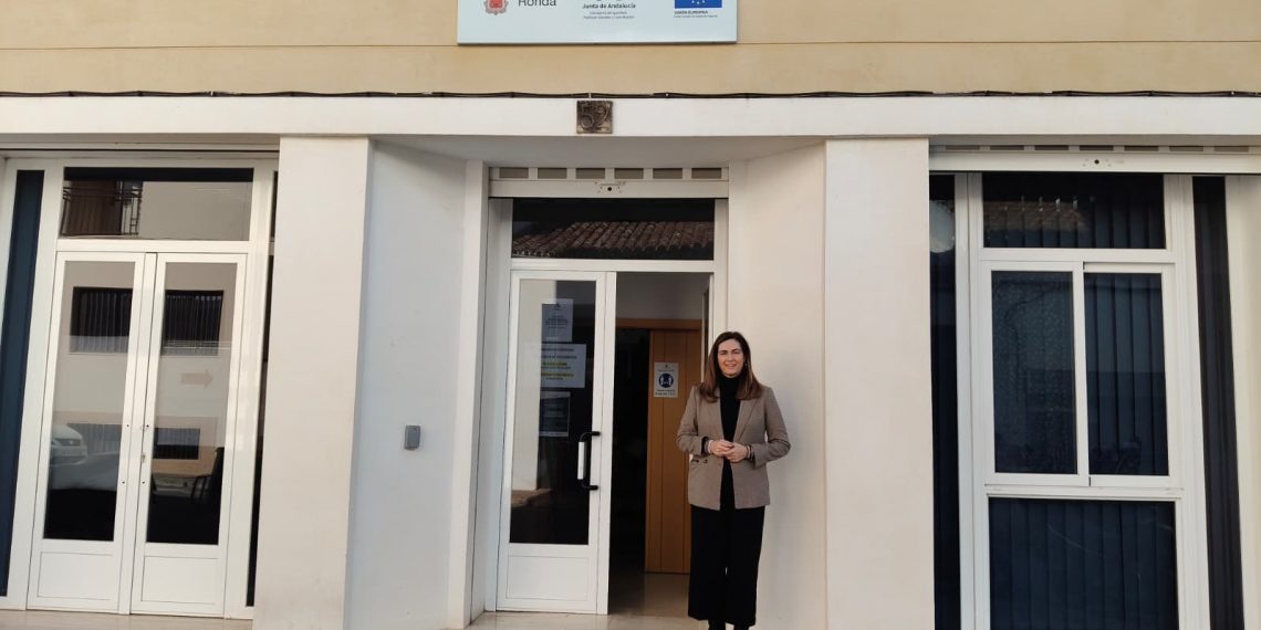 El Ayuntamiento inicia nuevos programas de ayuda de emergencia social y a menores de familias vulnerables aumentando las cantidades económicas