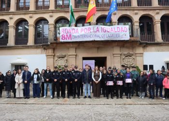 El Ayuntamiento arranca un mes de actividades por el Día Internacional de la Mujer con la lectura de un manifiesto y el homenaje a varias profesionales