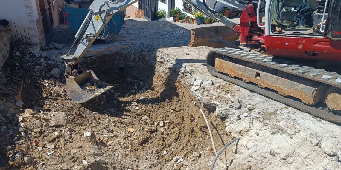 El Ayuntamiento de Ronda repara los daños que el temporal ocasionó en la calle Tomilla