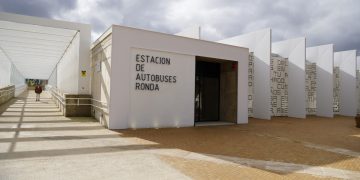 El Ayuntamiento saca a licitación el local comercial de la nueva estación de autobuses