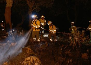 La Junta desactiva la fase de emergencia del Plan Infoca tras la estabilización del incendio de Grazalema