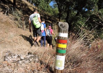 La Diputación diseña una herramienta para planificar y facilitar el recorrido por 1.400 kilómetros de rutas de senderismo de la provincia