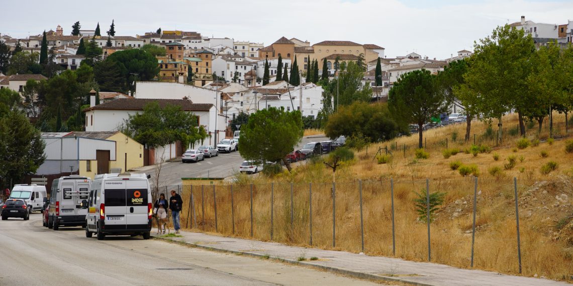 El Ayuntamiento de Ronda creará un nuevo aparcamiento gratuito en la barriada de Padre Jesús