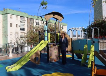 El Ayuntamiento de Ronda mejora y amplía el parque infantil del Fuerte