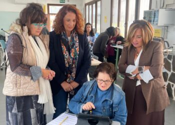 La Noria acerca la estimulación cognitiva a personas con demencia de seis municipios de la Serranía de Ronda